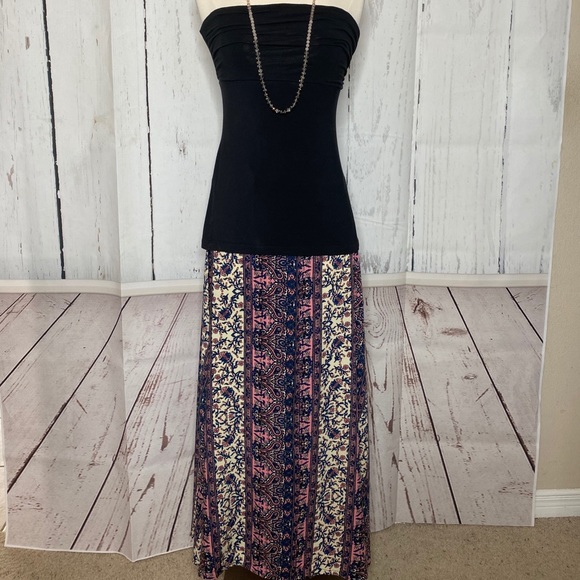 Floral Maxi Skirt - Picture 9 of 16